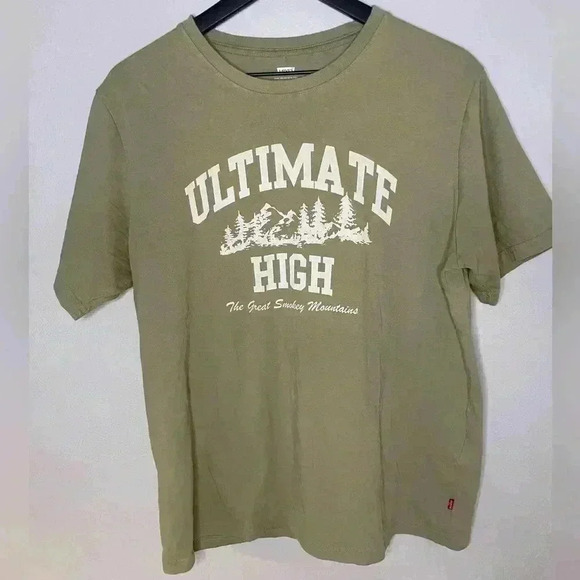 Levi’s Top - Picture 2 of 7